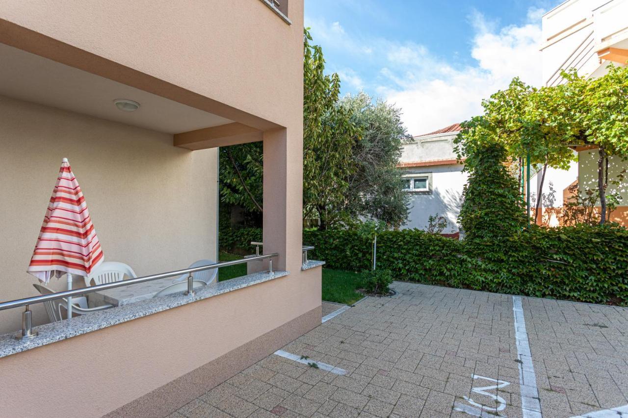 Apartments Crnekovic V Baška Eksteriør bilde