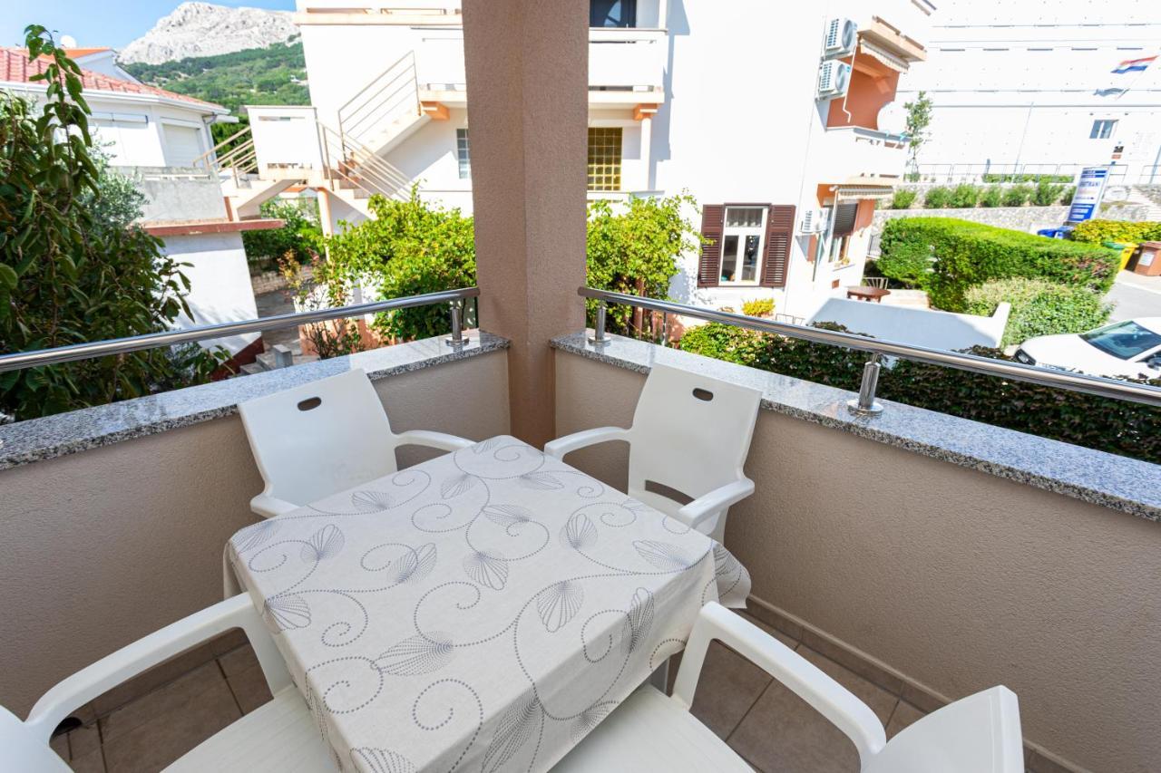 Apartments Crnekovic V Baška Eksteriør bilde