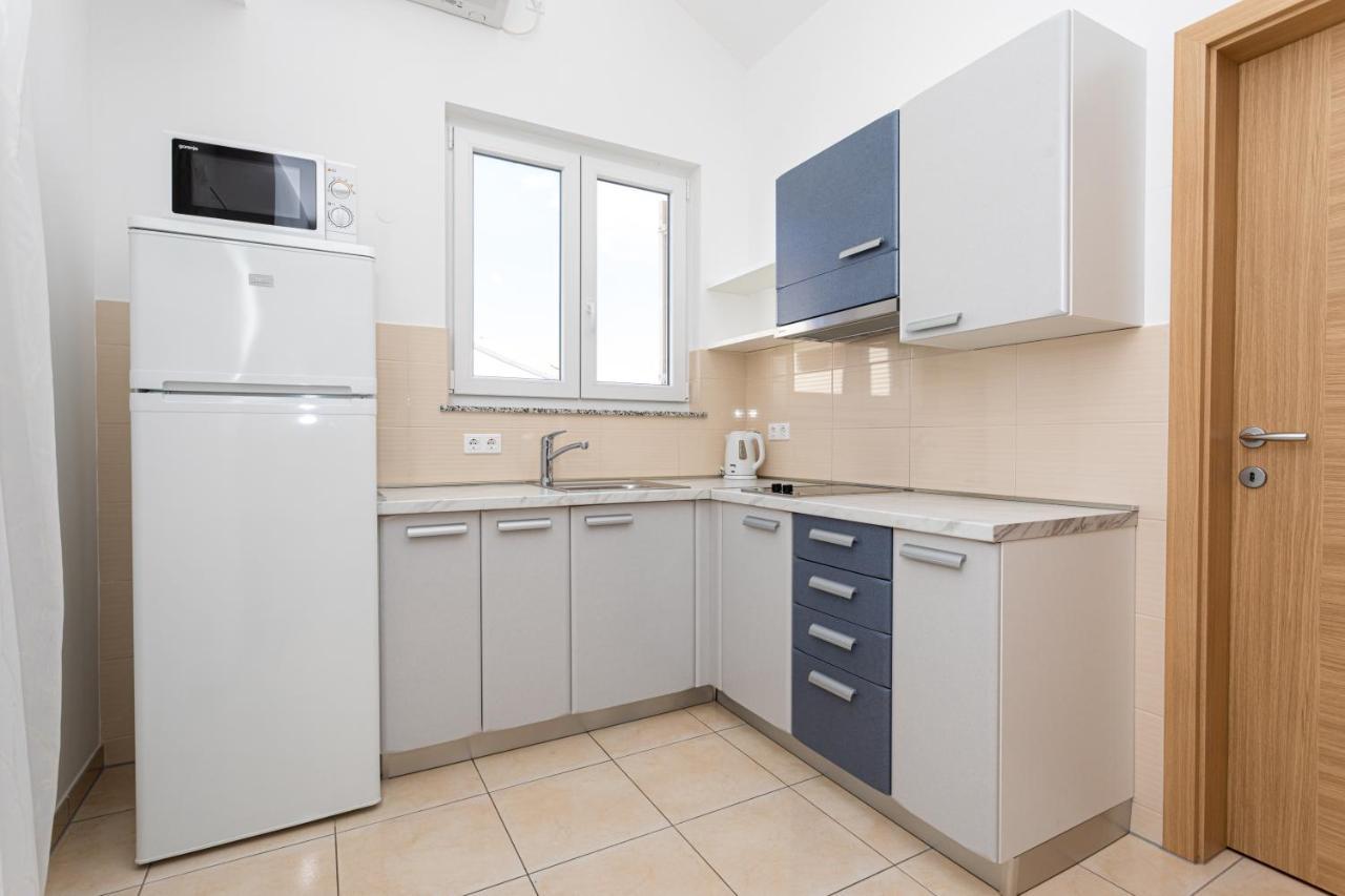Apartments Crnekovic V Baška Eksteriør bilde
