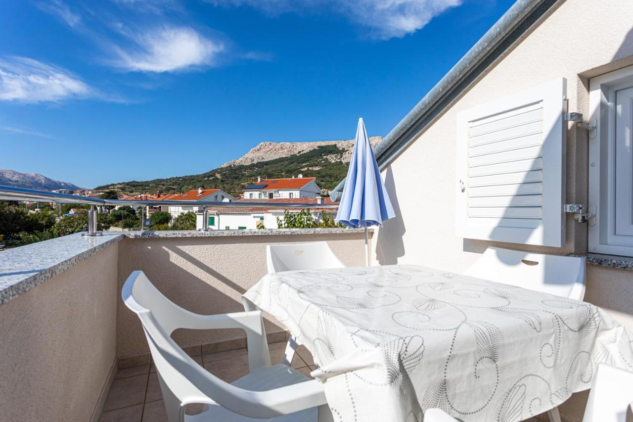 Apartments Crnekovic V Baška Eksteriør bilde